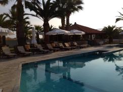 1069243_10151538347880823_1888199711_n