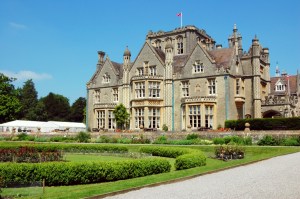 Tortworth Court Four Pillars Hotel_garden3
